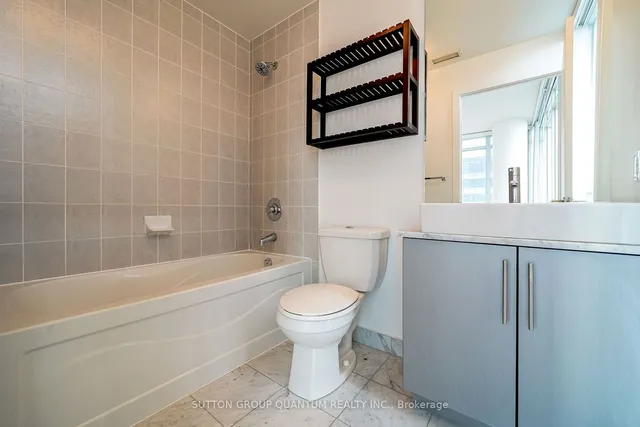Additional image 10 of 65 Bremner Blvd Unit 2502