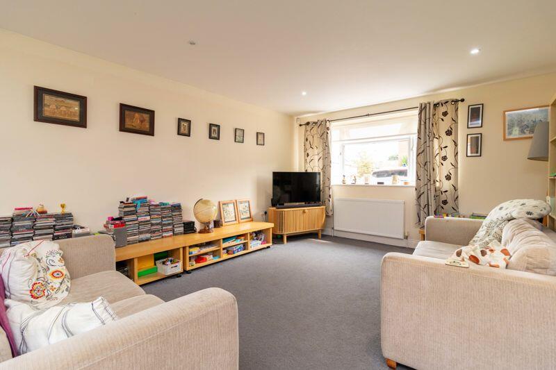 Additional image 17 of Cedar Close, Warlingham