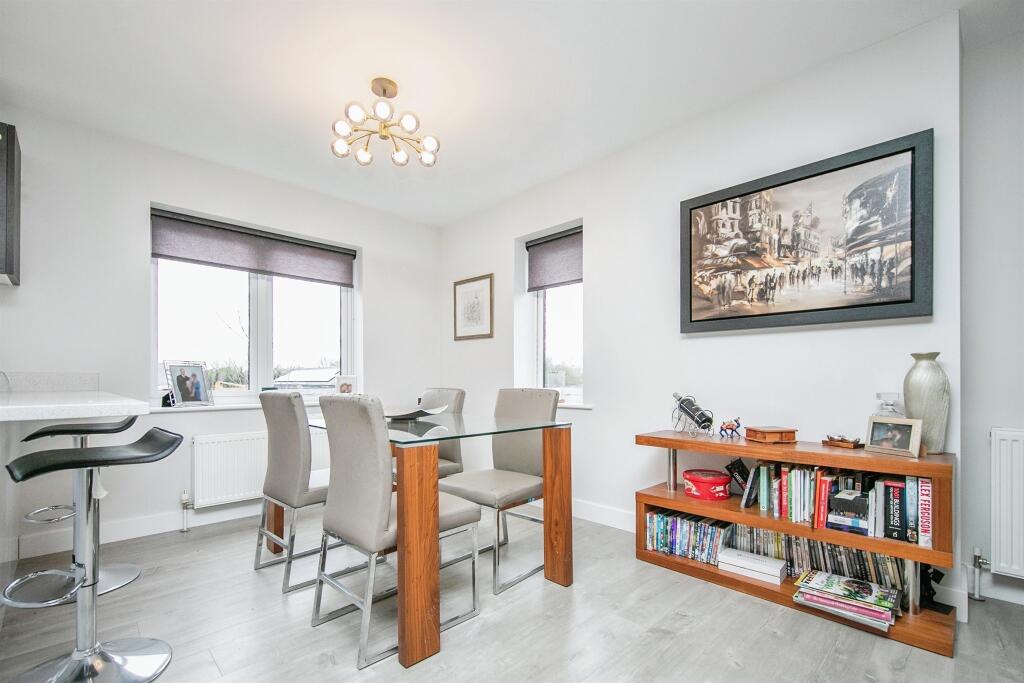 Additional image 7 of Clarendon Way, Colchester