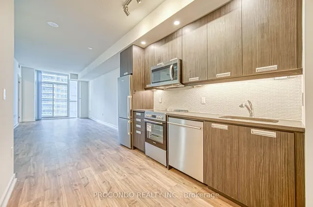 Additional image 10 of 99 John St Unit 1405