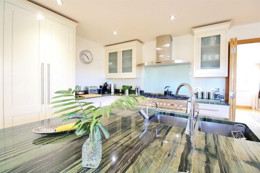 Additional image 14 of Walton Road, Frinton-On-Sea