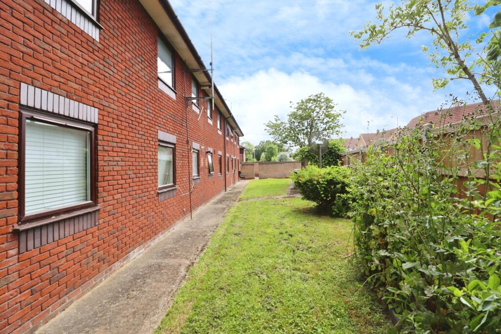 Additional image 9 of Lorrimore Close, Billericay, CM12
