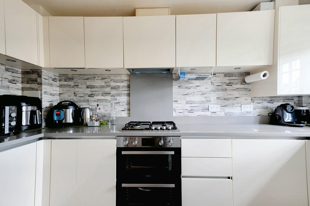 Additional image 5 of Wood Street, St John's, Chelmsford, CM2