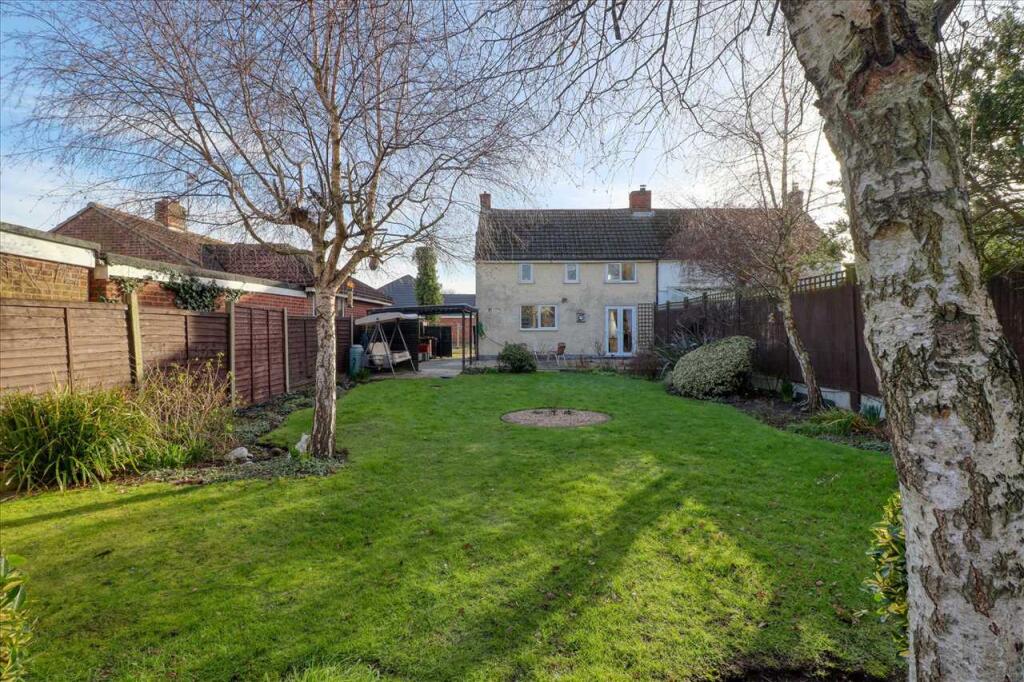 Additional image 11 of Stonehall Drive, Little Clacton