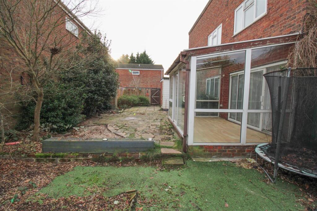 Additional image 14 of Long Banks, Harlow