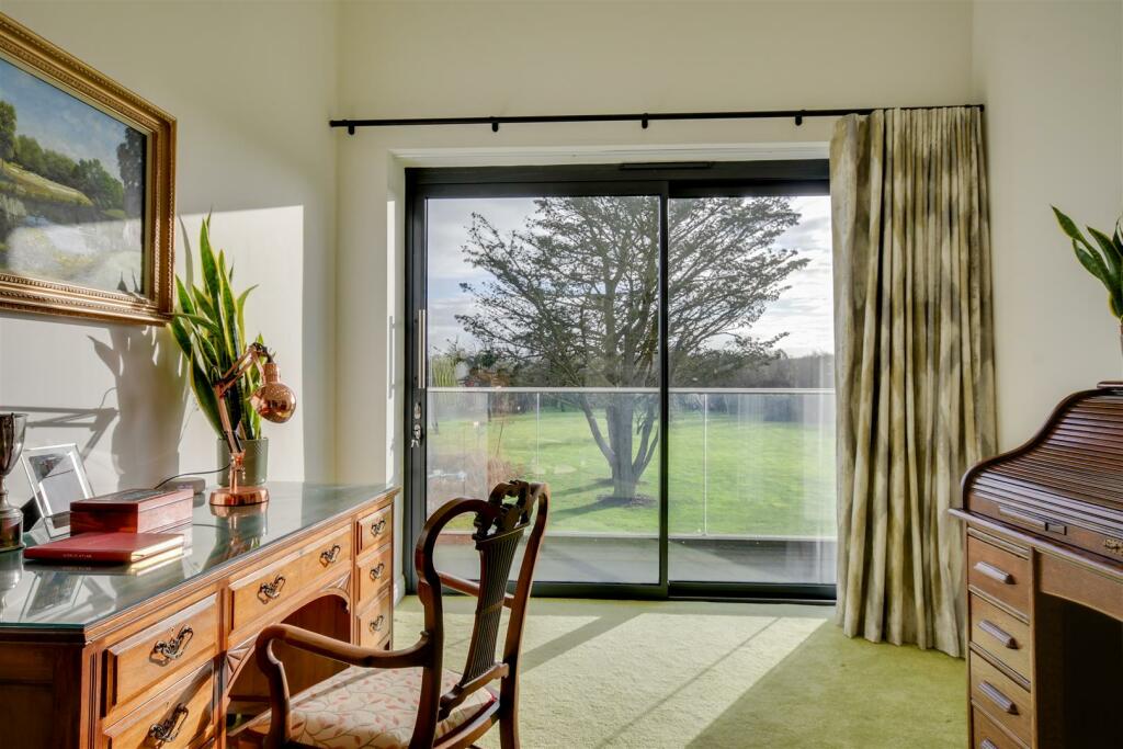 Additional image 19 of Sea View Parade, Mayland, Chelmsford