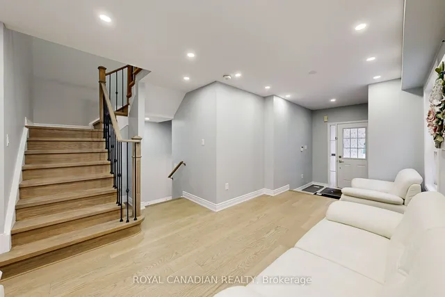 Additional image 7 of 11 Revelstoke Pl