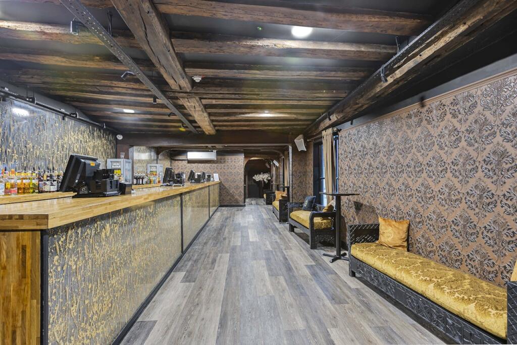 Additional image 34 of The Sugar Hut, 93-95 High Street, Brentwood, CM14 4RR