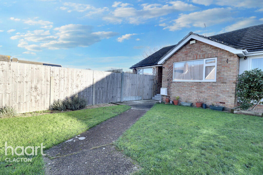 Additional image 9 of Columbine Gardens, Walton On The Naze