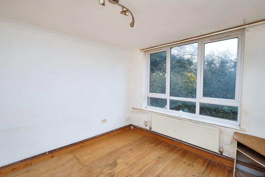 Additional image 7 of 279 Moorfield, Harlow, Essex, CM18 7QW