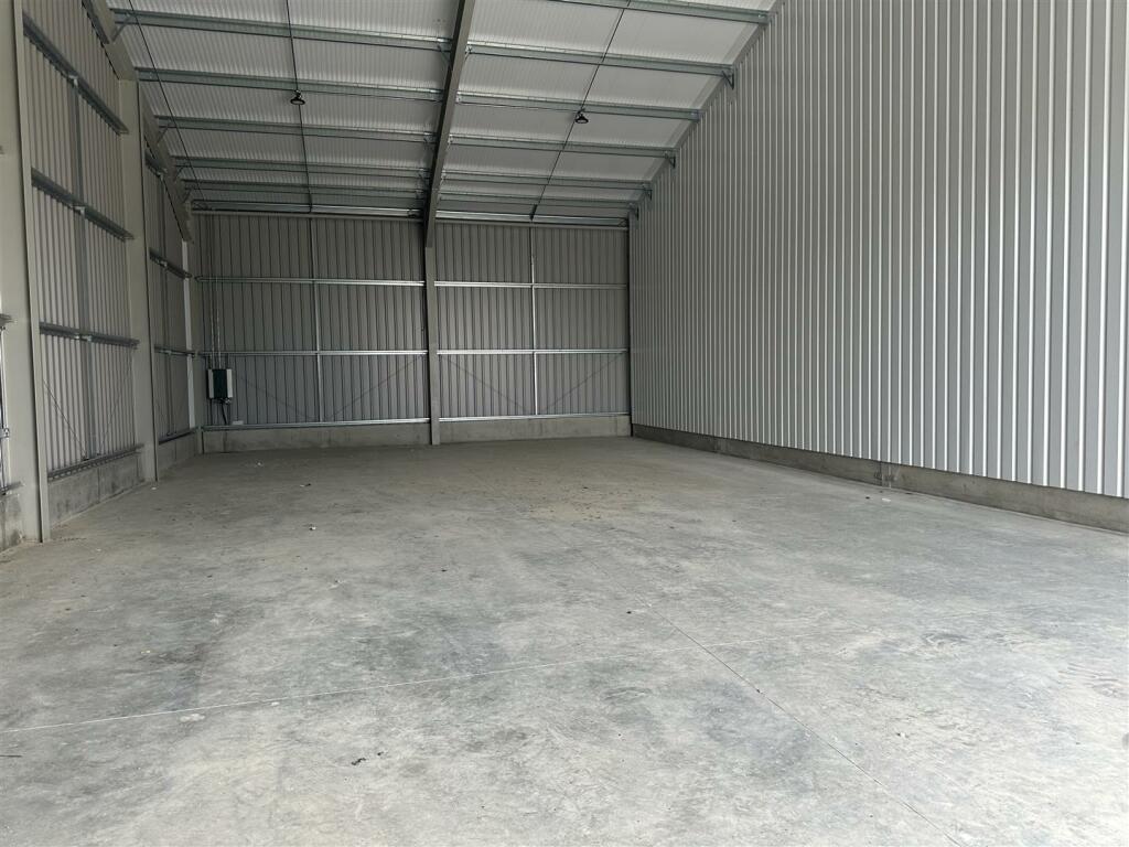 Additional image 4 of Braintree