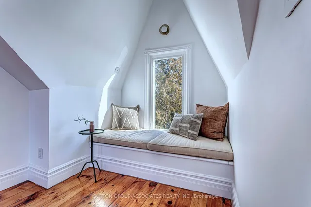 Additional image 29 of 74 fern Ave