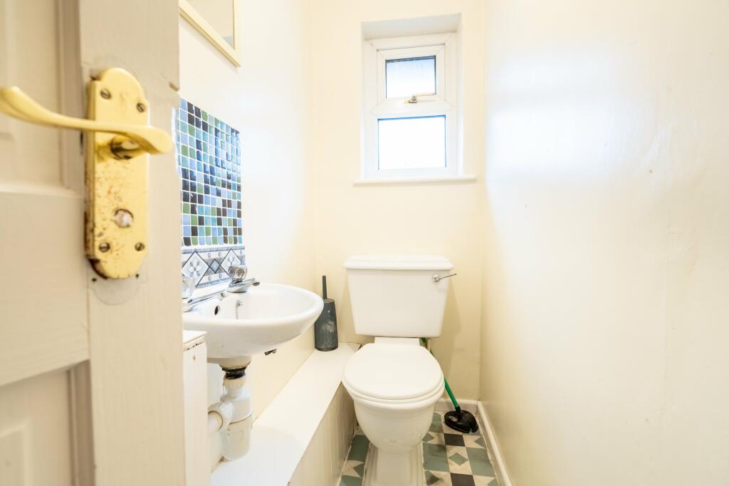 Additional image 13 of Woodland Road, Chelmsford, Essex, CM1