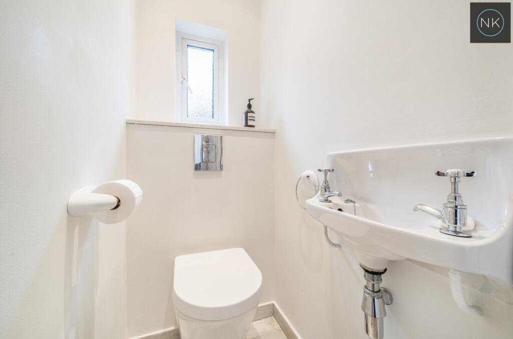 Additional image 14 of Piercing Hill, Theydon Bois, Epping, Essex, CM16