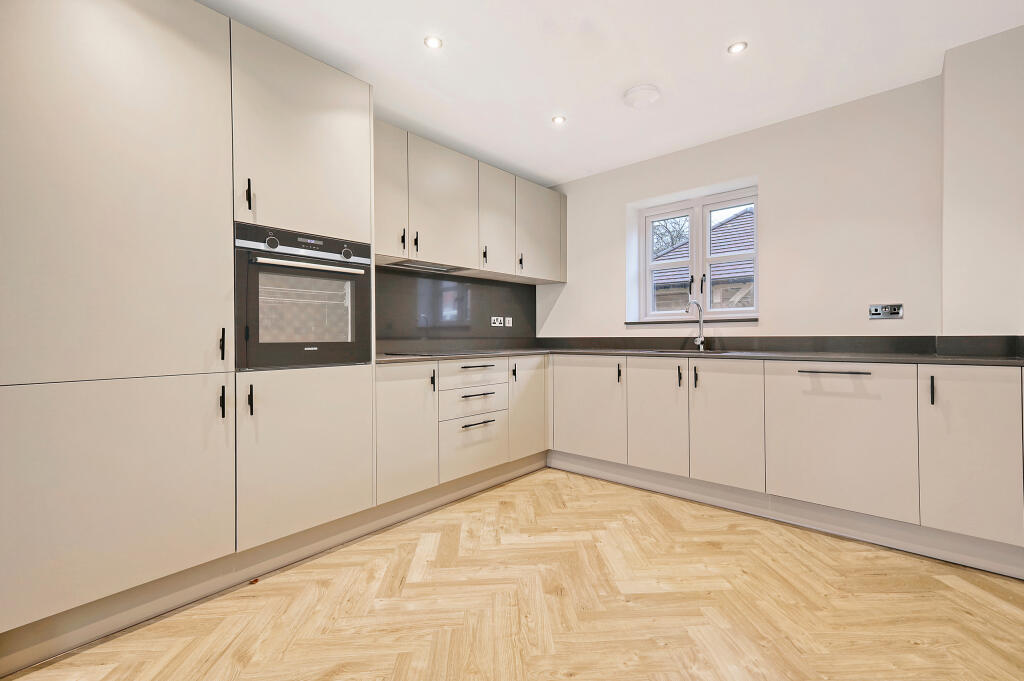 Additional image 11 of Plot 8, Venmore Court, Great Dunmow, Essex