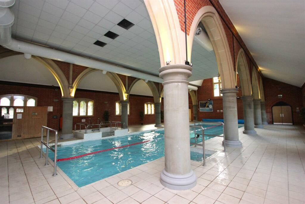 Additional image 17 of Upper Lodge Way, Coulsdon