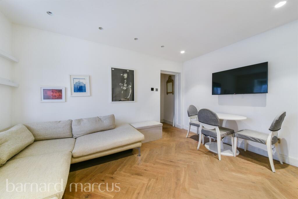 Additional image 10 of Firs Close, Mitcham