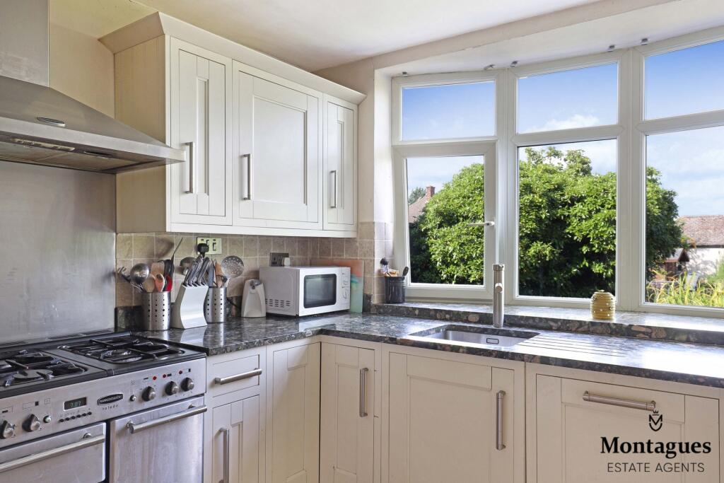 Additional image 7 of Vicarage Lane, North Weald, CM16