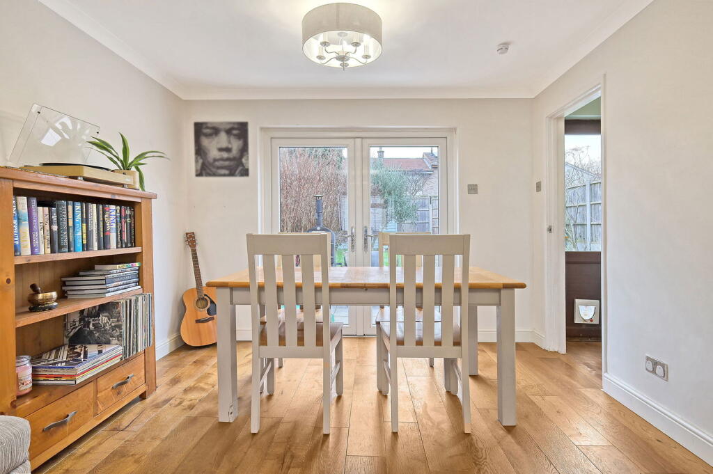 Additional image 21 of Beams Way, Billericay, CM11 2NN