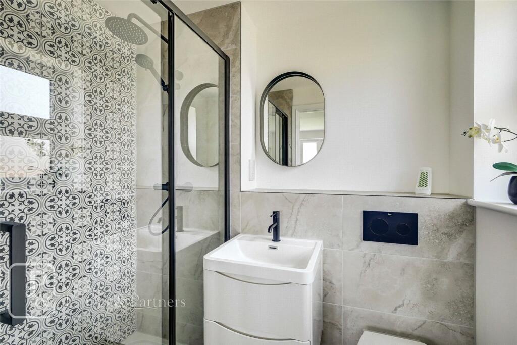 Additional image 11 of Madeleine Gardens, Great Holland, Frinton-On-Sea, CO13