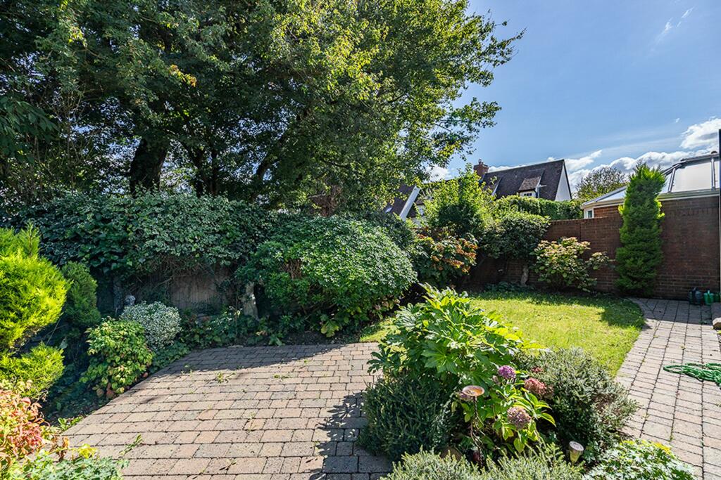 Additional image 3 of Cambridge Close, Stock, CM4