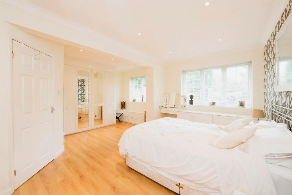 Additional image 8 of Hamlet Hill, Roydon, Harlow