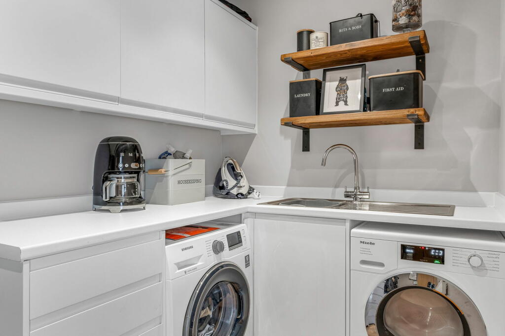 Additional image 18 of The Green, Writtle, Chelmsford