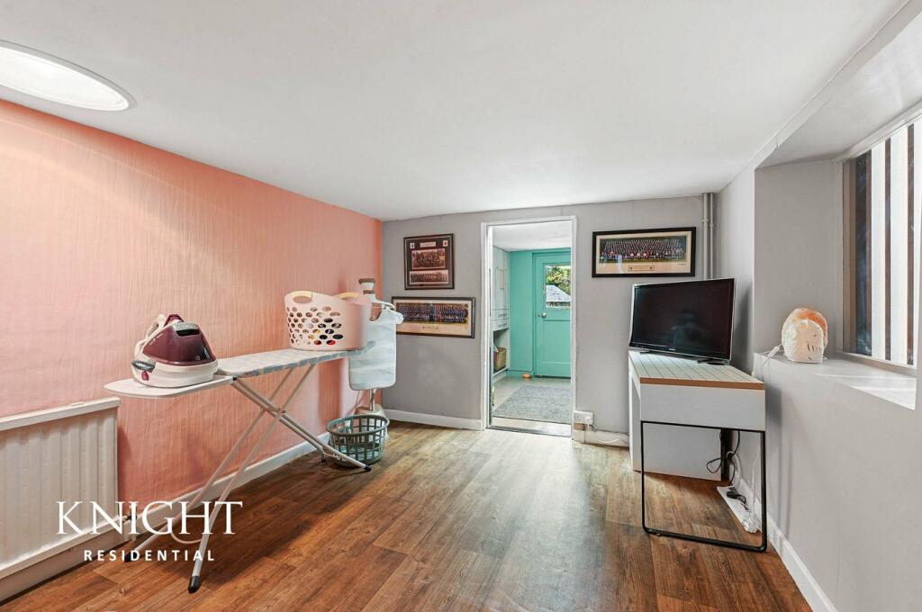 Additional image 41 of Coggeshall Road, Braintree, CM77