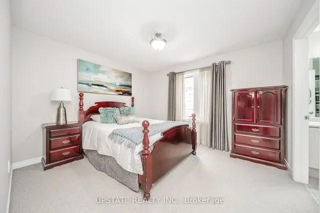 Additional image 33 of 32 Lauderhill Rd