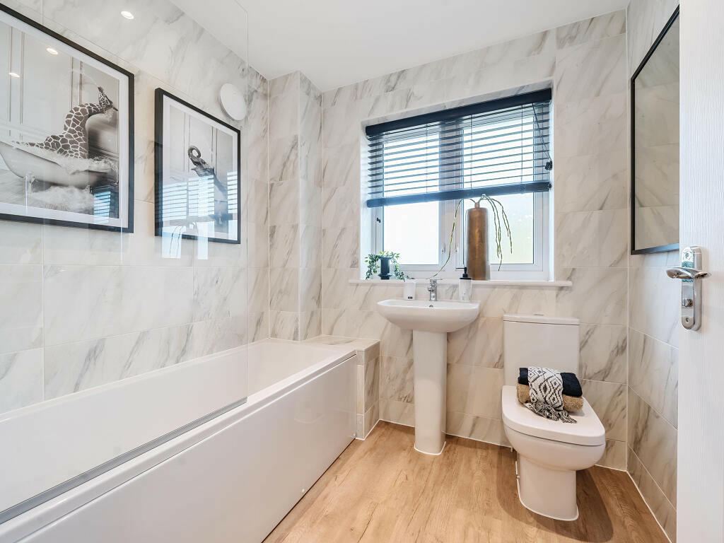 Additional image 8 of Kelvedon road, Tiptree