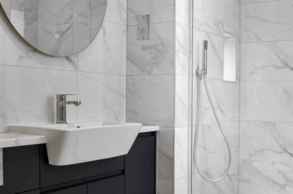 Additional image 19 of New Road, Little Burstead, Billericay