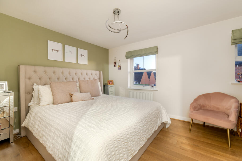 Additional image 10 of Felstead Crescent, Stansted, Essex, CM24