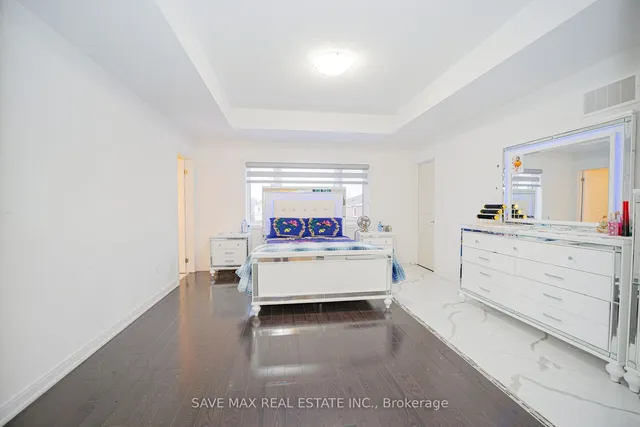 Additional image 18 of 23 HENDRICKS Cres