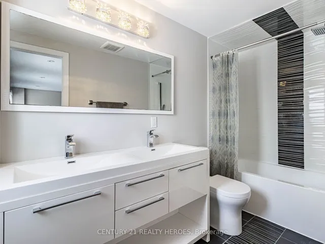 Additional image 22 of 34 Niagara Pl