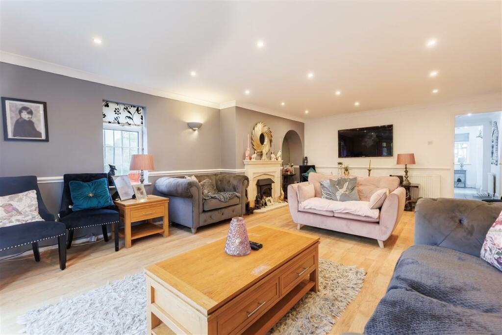 Additional image 11 of Lower Swaines, Epping