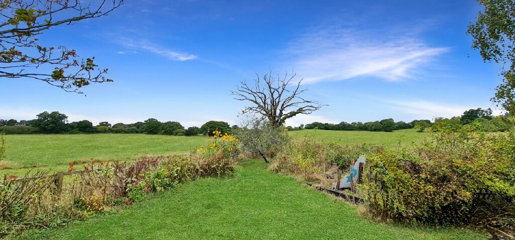 Additional image 2 of Billericay, Essex, CM11