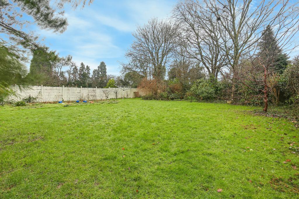 Additional image 28 of Farleigh Road, Warlingham, Surrey, CR6 9EF