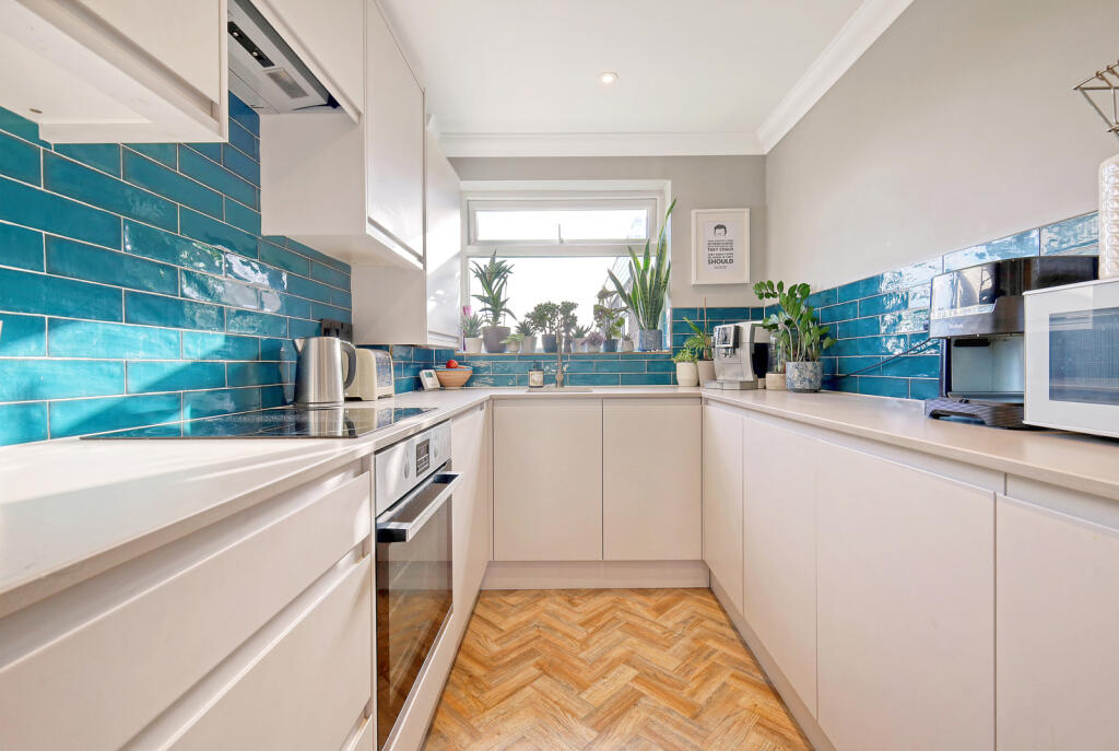 Additional image 2 of Station Lane, Ingatestone, CM4