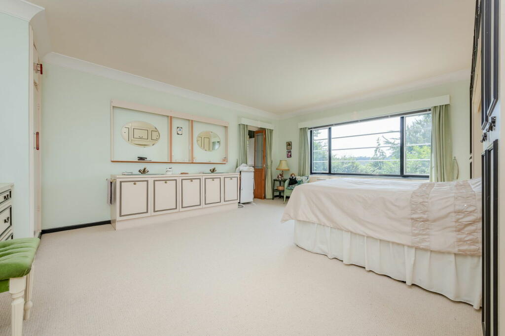 Additional image 23 of Harestone Hill, Caterham, CR3