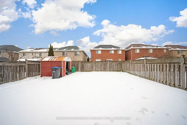 Additional image 33 of 13 Maple Beach Cres