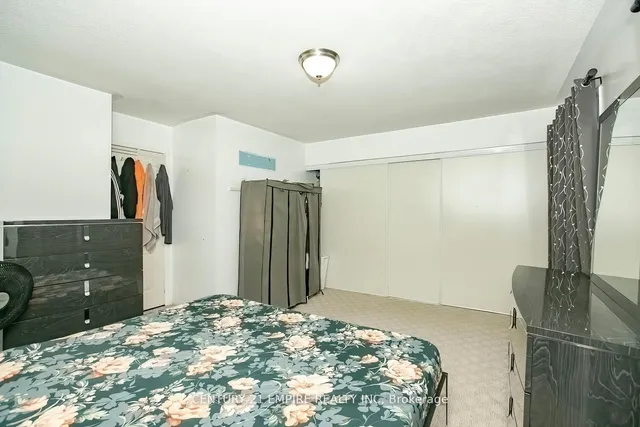 Additional image 19 of 4 Lake Louise Dr