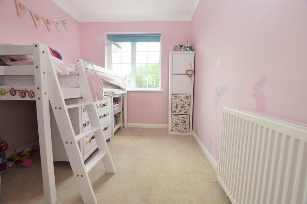 Additional image 14 of Gilmour Rise, Billericay, CM12