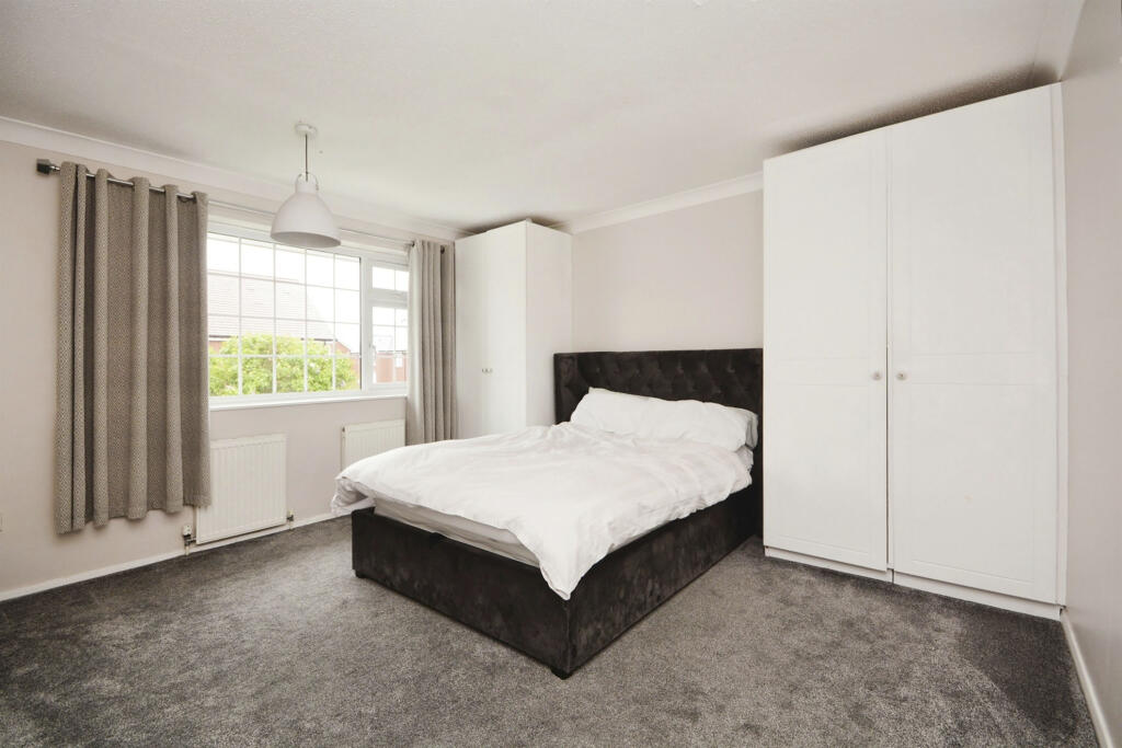 Additional image 6 of Churchill Avenue, Halstead