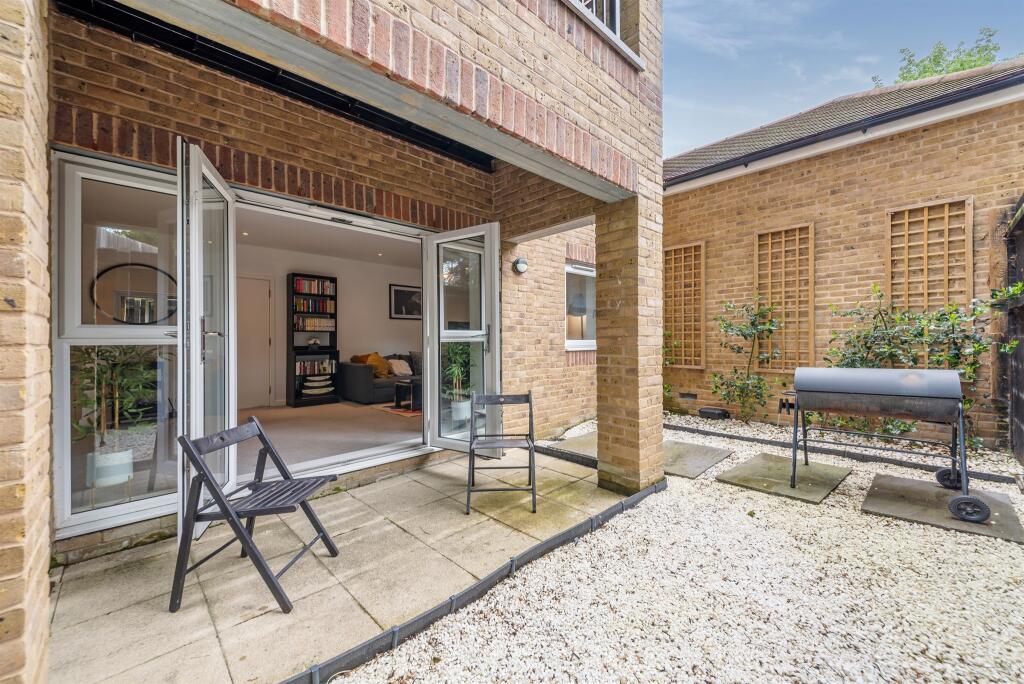 Additional image 4 of Selsdon Road, South Croydon