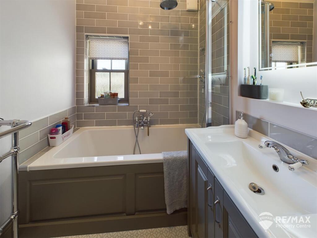 Additional image 33 of Fronks Road, Harwich