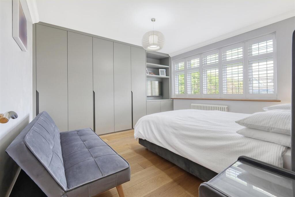 Additional image 18 of Newmans Drive, Hutton Burses