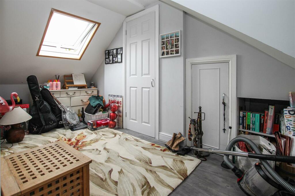 Additional image 14 of Chelmsford Road, Shenfield, Brentwood