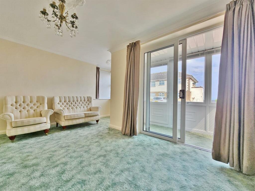 Additional image 8 of Seaview Heights, Walton On The Naze