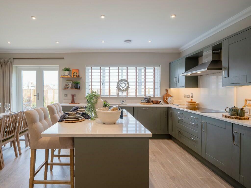 Additional image 16 of River Reach,
Mistley,
Manningtree,
Essex,
CO11 2FL