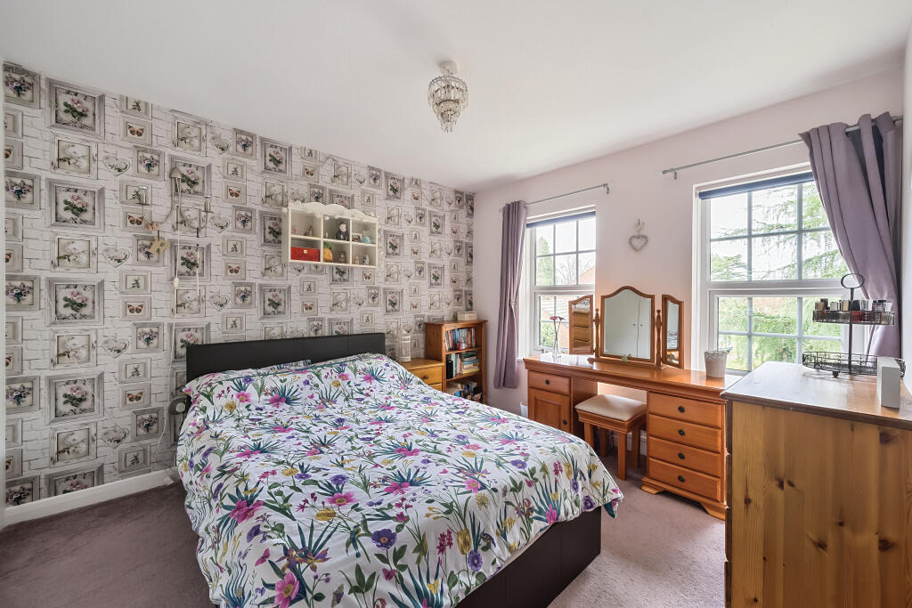 Additional image 11 of Alexanders Walk, Caterham, CR3